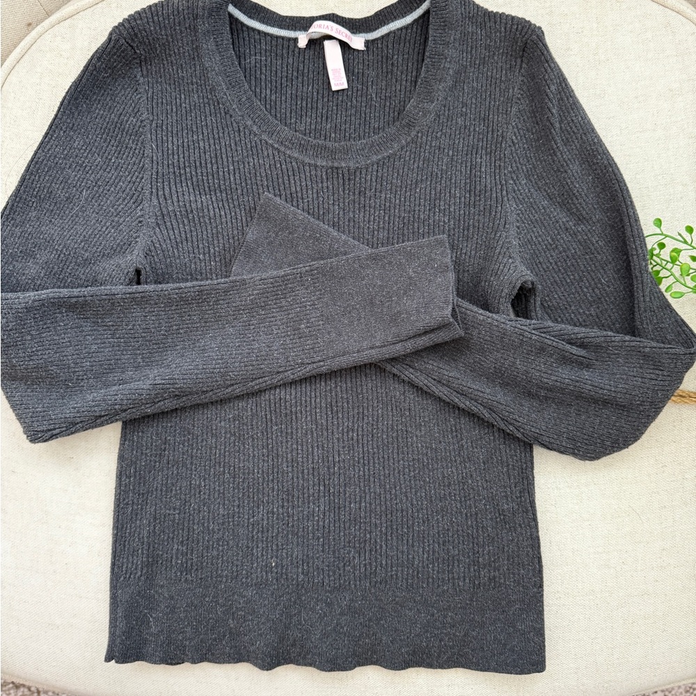 Victoria secret ribbed long sleeve shirt medium